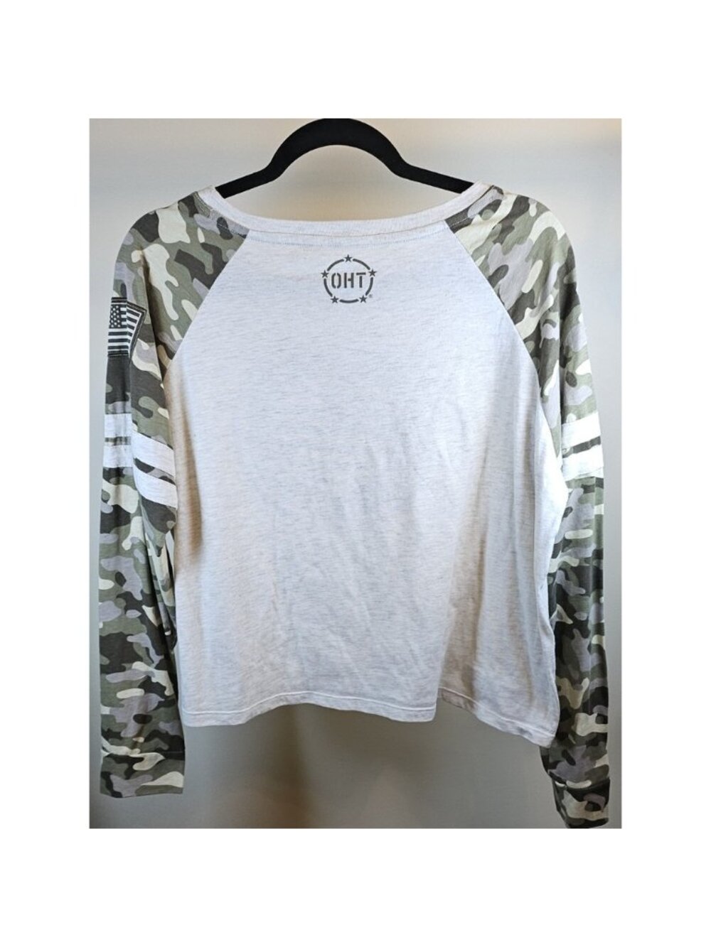 Colosseum " United We Stand"  Camouflage Long Sleeve Top- Women's Size X-Large - Picture 7 of 13